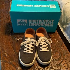 Reef Neptune Charcoal and White Sneakers